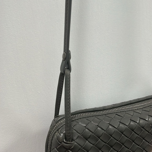 Bottega Veneta Nodini Intrecciato Crossbody Bag Grey - Picture 5 of 9